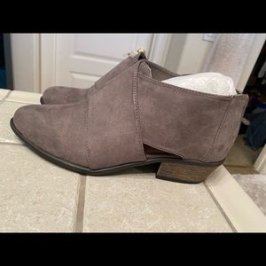New Journee Ankle Bootie. Never worn. Size 11. Original packaging
